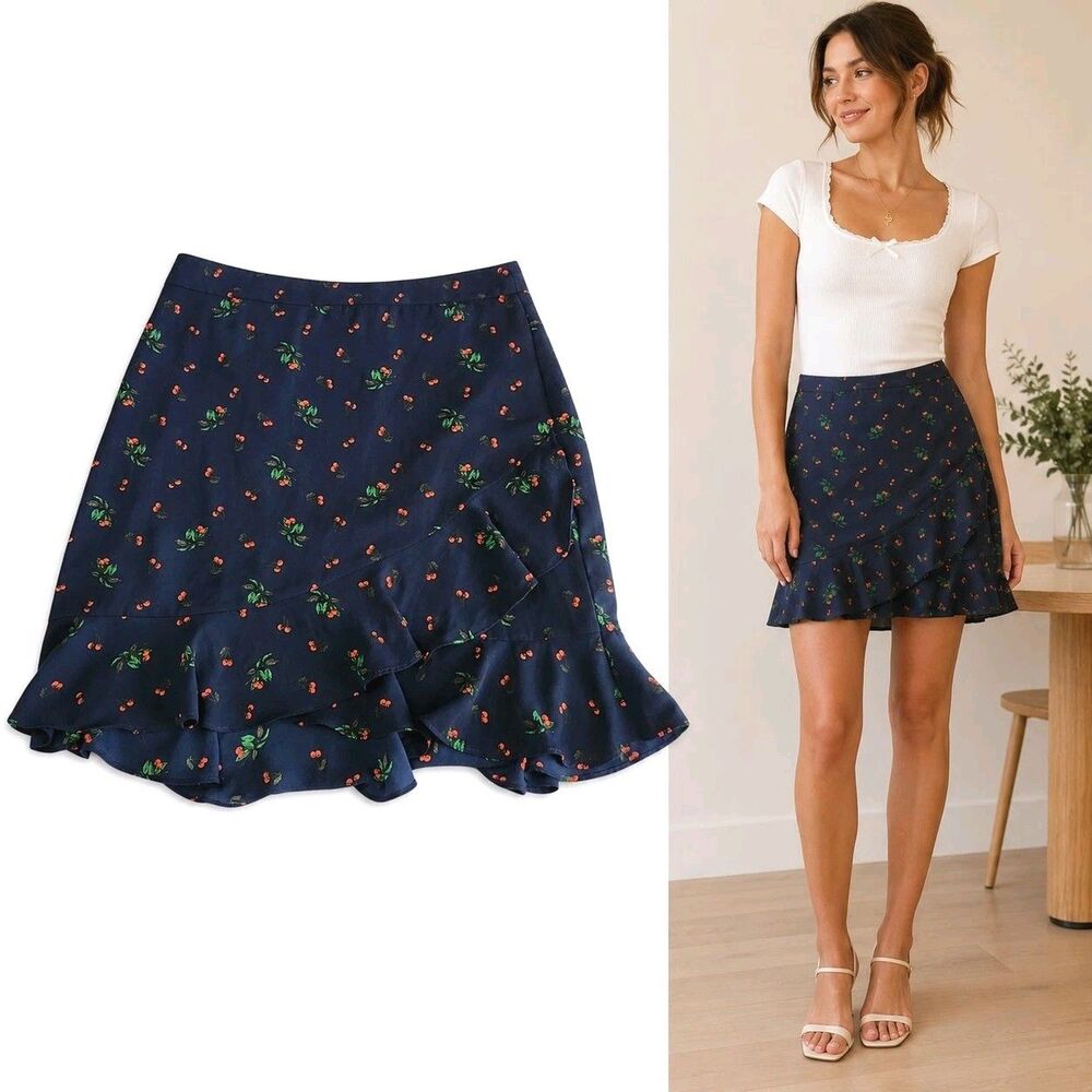 Banana Republic  Vintage Cherry Print Ruffle Mini Skirt Sz 0